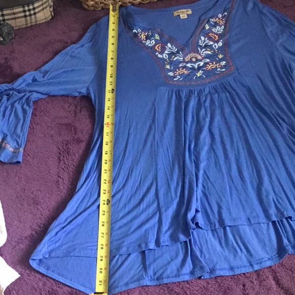 NWT Live & Let Live Beautiful Smocked Tunic Top - Picture 14 of 16